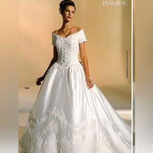 Jasmine Haute Couture wedding gown
